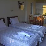 Diamond Hotel 3*