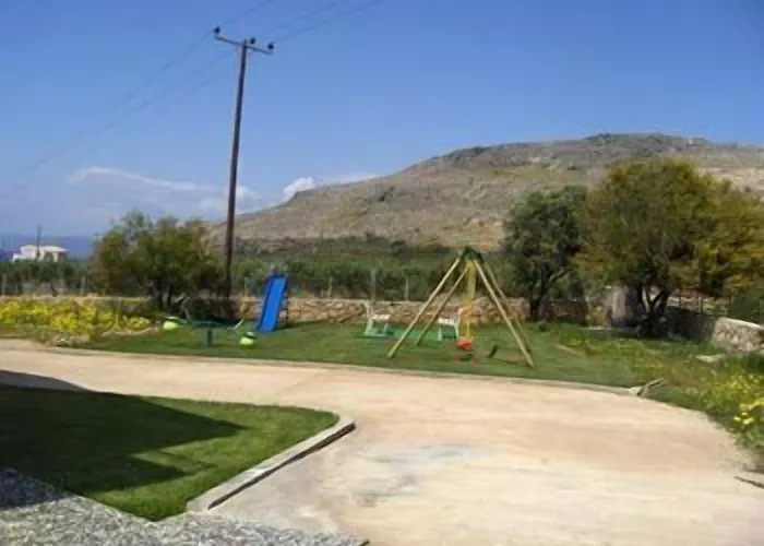 Diamond Hotel 3*