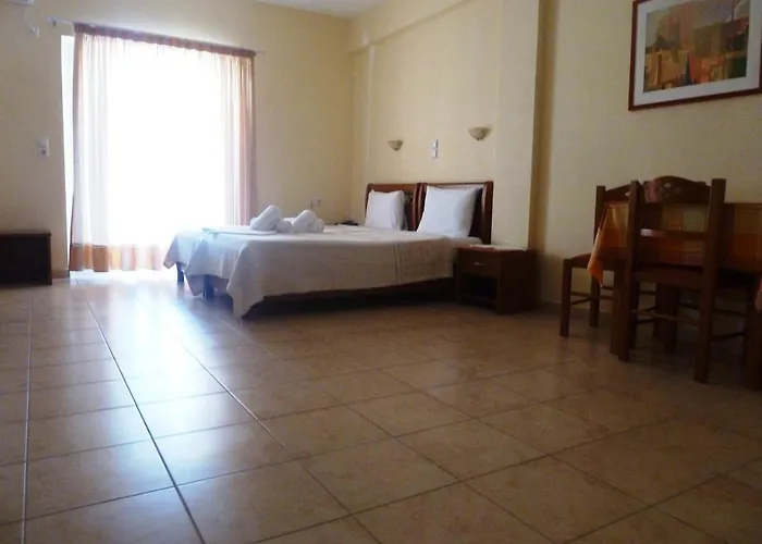 Diamond Hotel 3*